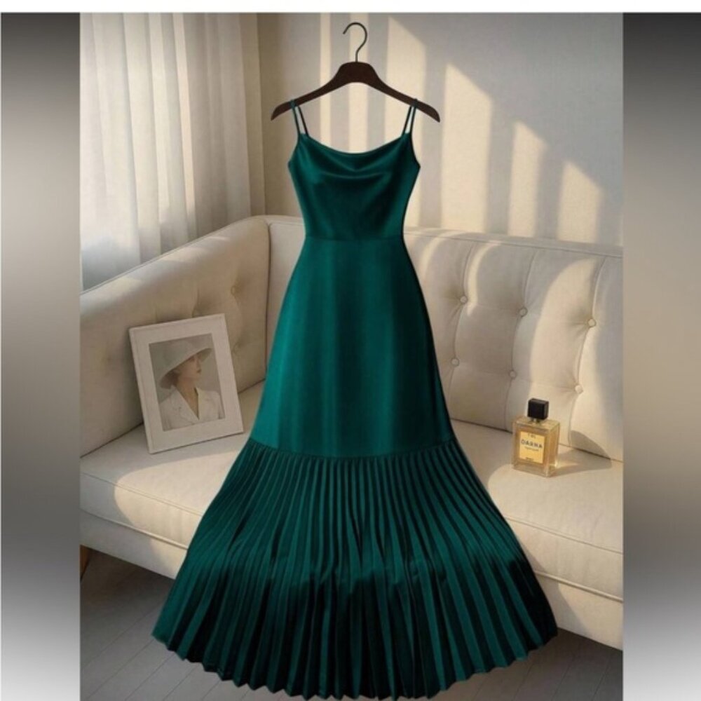 Elegant Teal Pleated Dress